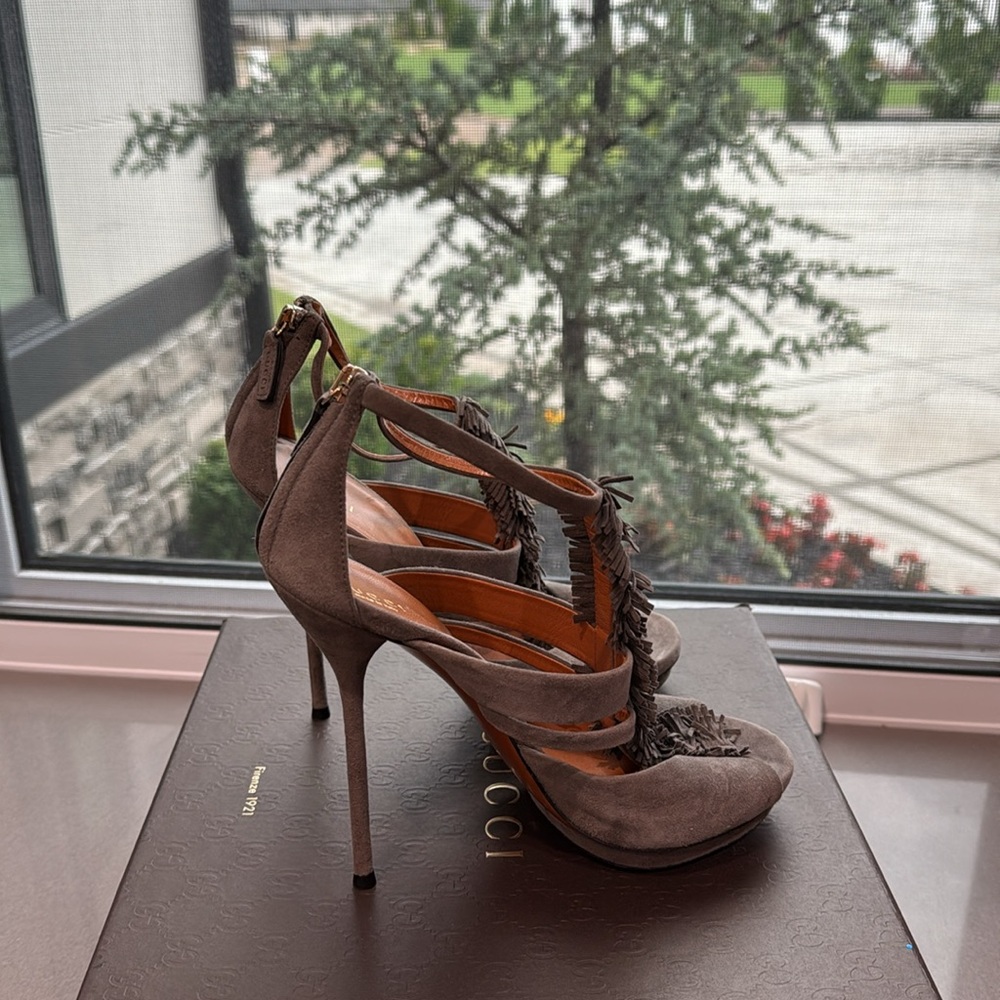 Gucci Gray High Heel Shoes - Picture 9 of 9